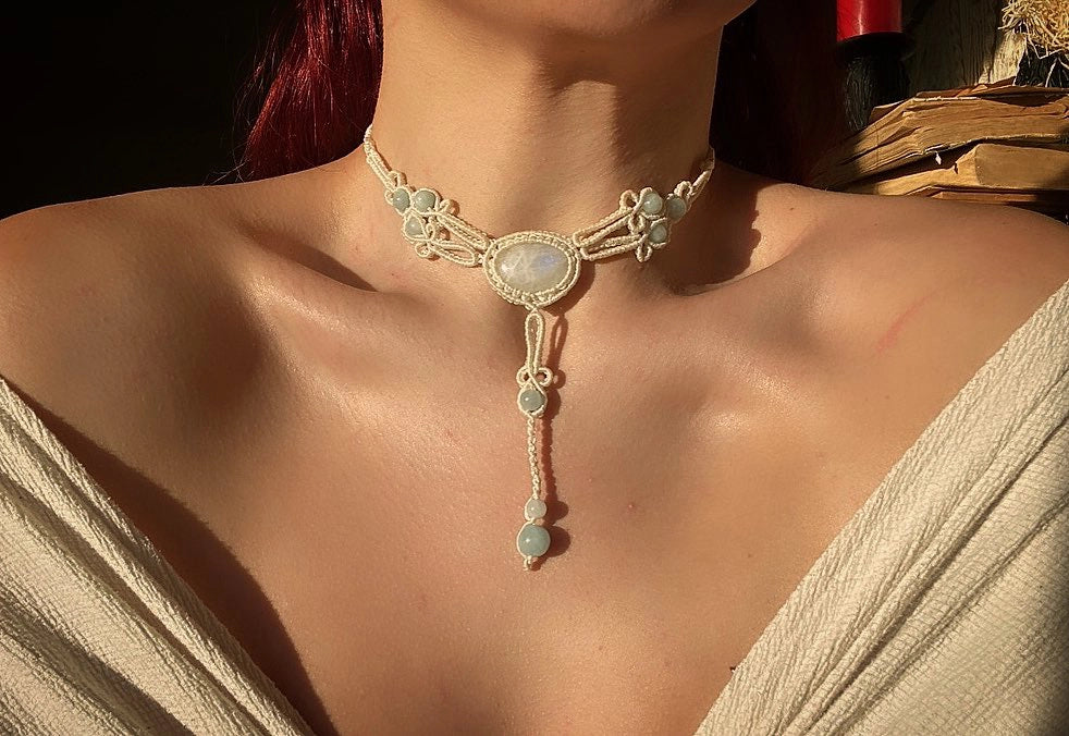 Makrome Ay Taşı Choker