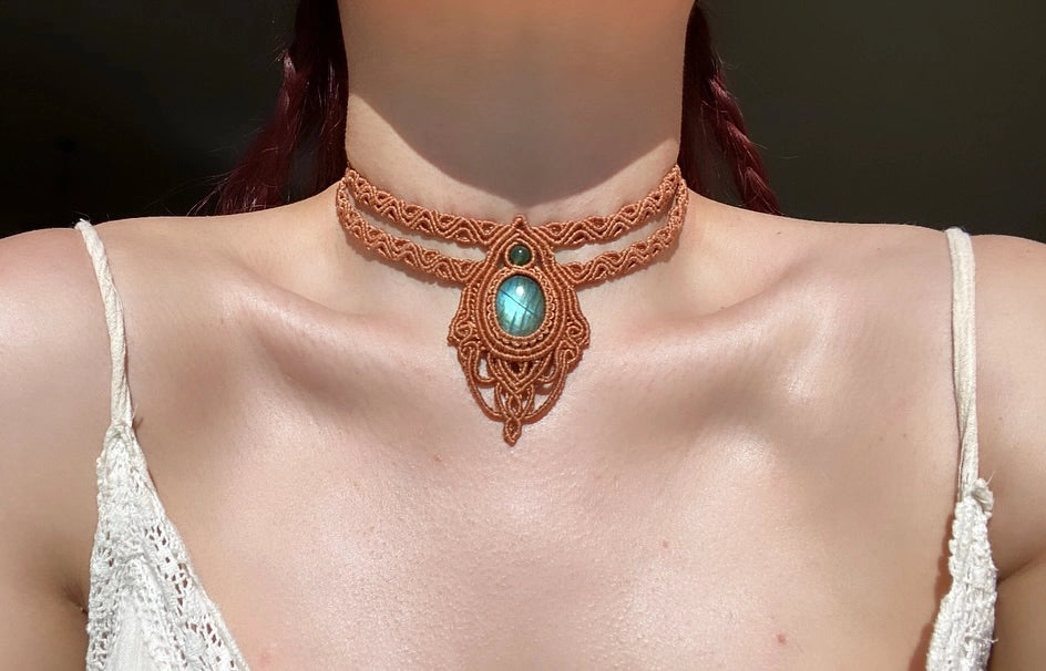 Makrome Labradorit Choker